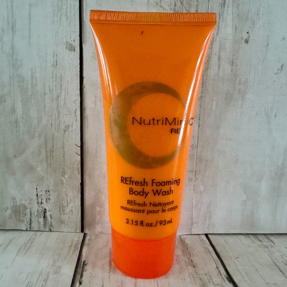 Arbonne NutriMinC RE9 REfresh Foaming Body Wash 3.15oz Travel Size NEW Sealed